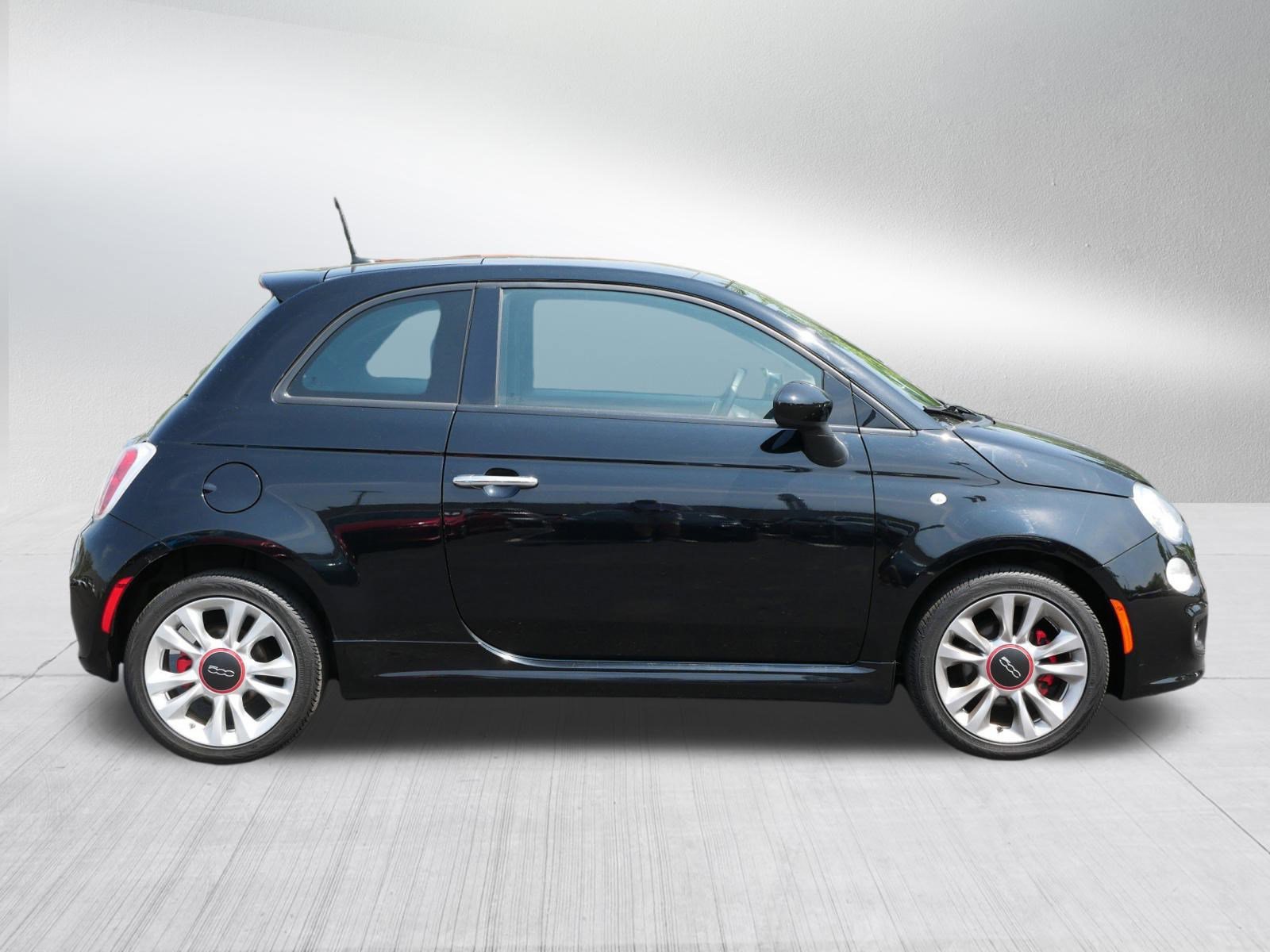 2015 Fiat 500 Sport photo 8