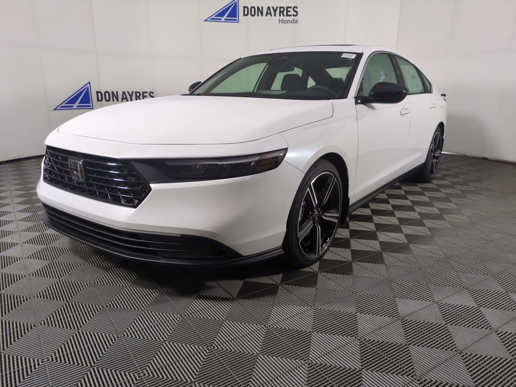 2025 Honda Accord Hybrid Sport's photo