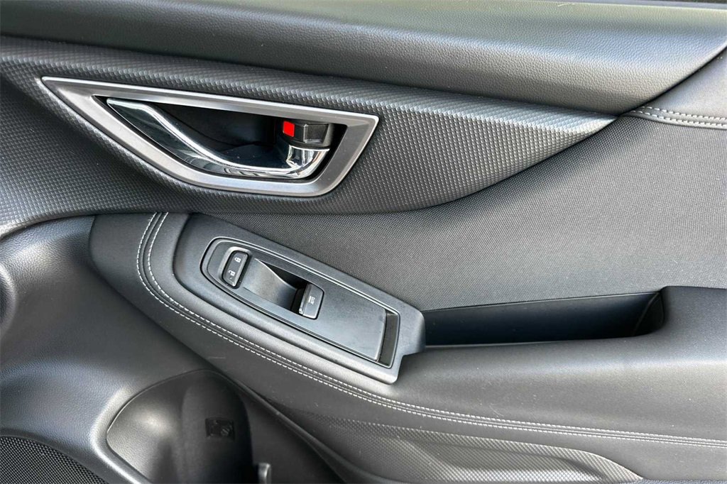 2021 Subaru Forester Premium photo 20