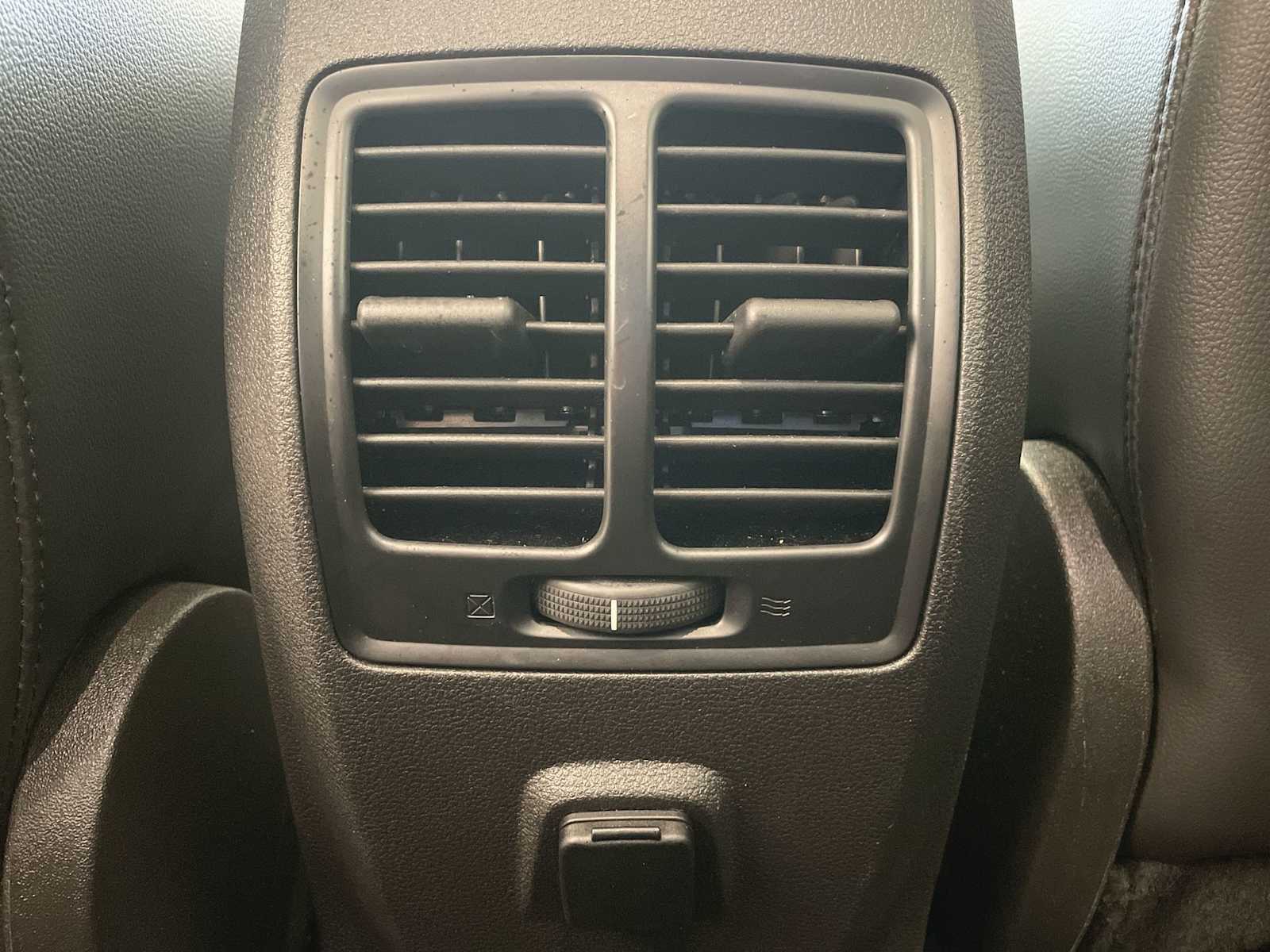 2019 Ford Escape SEL photo 18