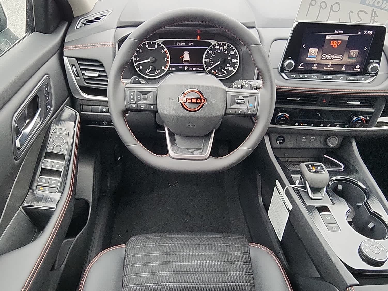 2026 Nissan Rogue SV photo 7