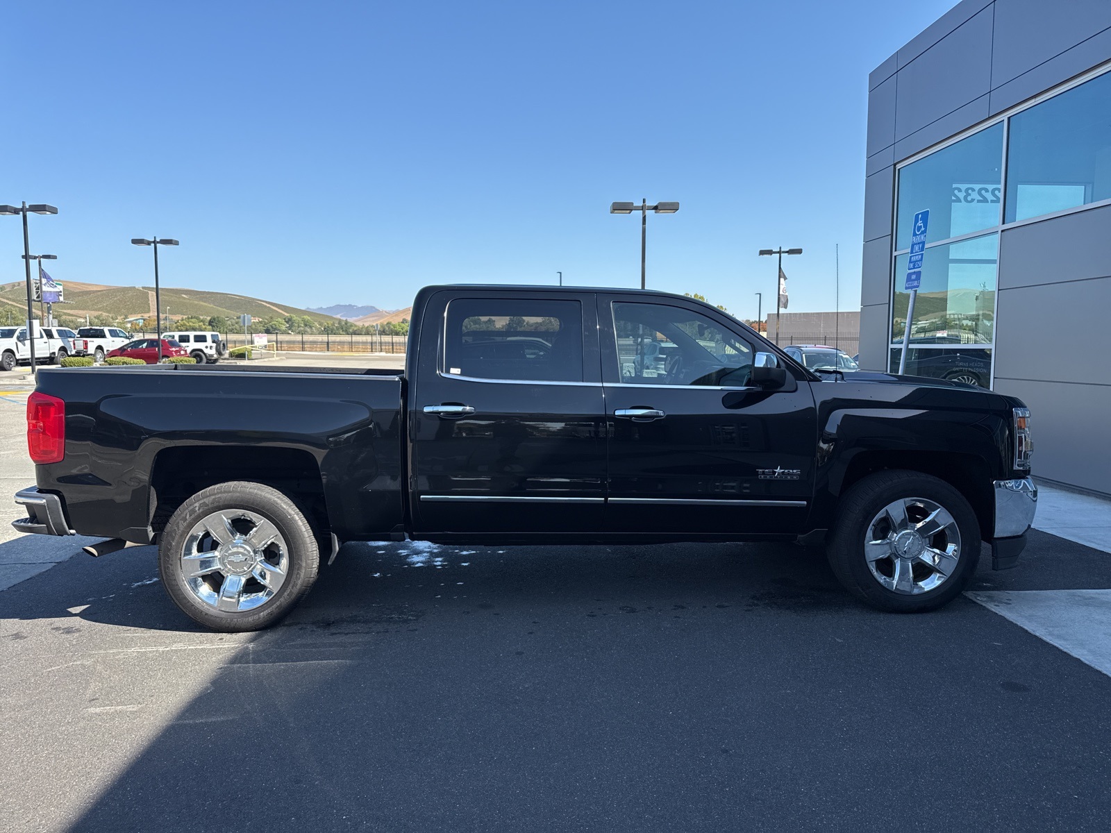 2018 Chevrolet Silverado 1500 LTZ photo 5
