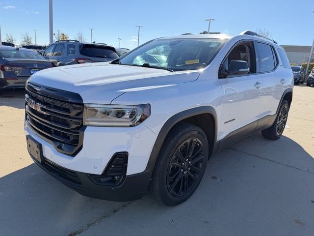 2022 GMC Acadia SLT