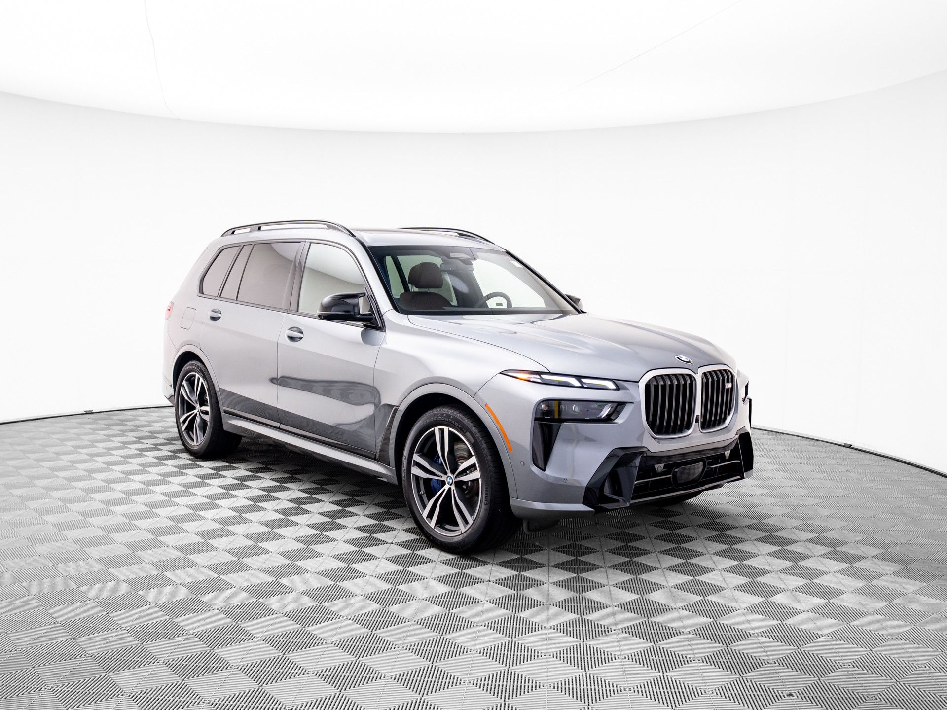 2025 Bmw X7 M60i photo 7