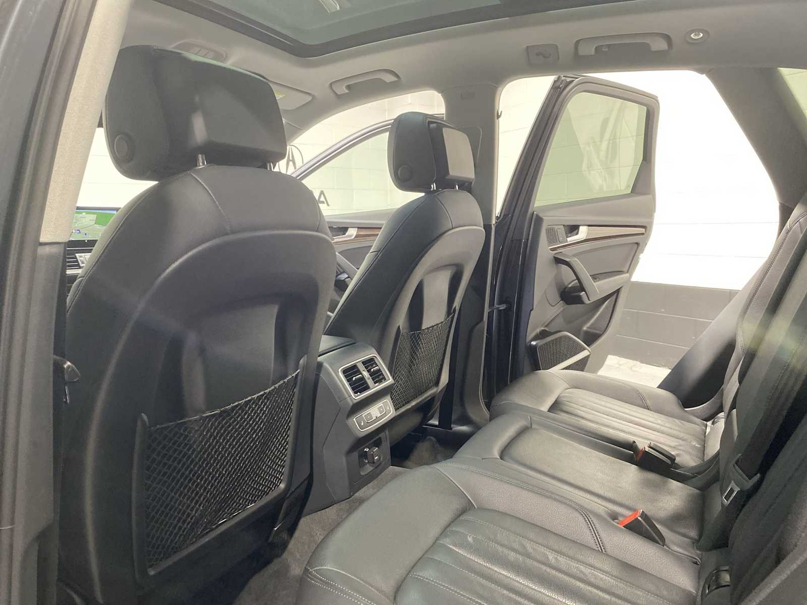 2018 Audi Q5 Premium Plus photo 11
