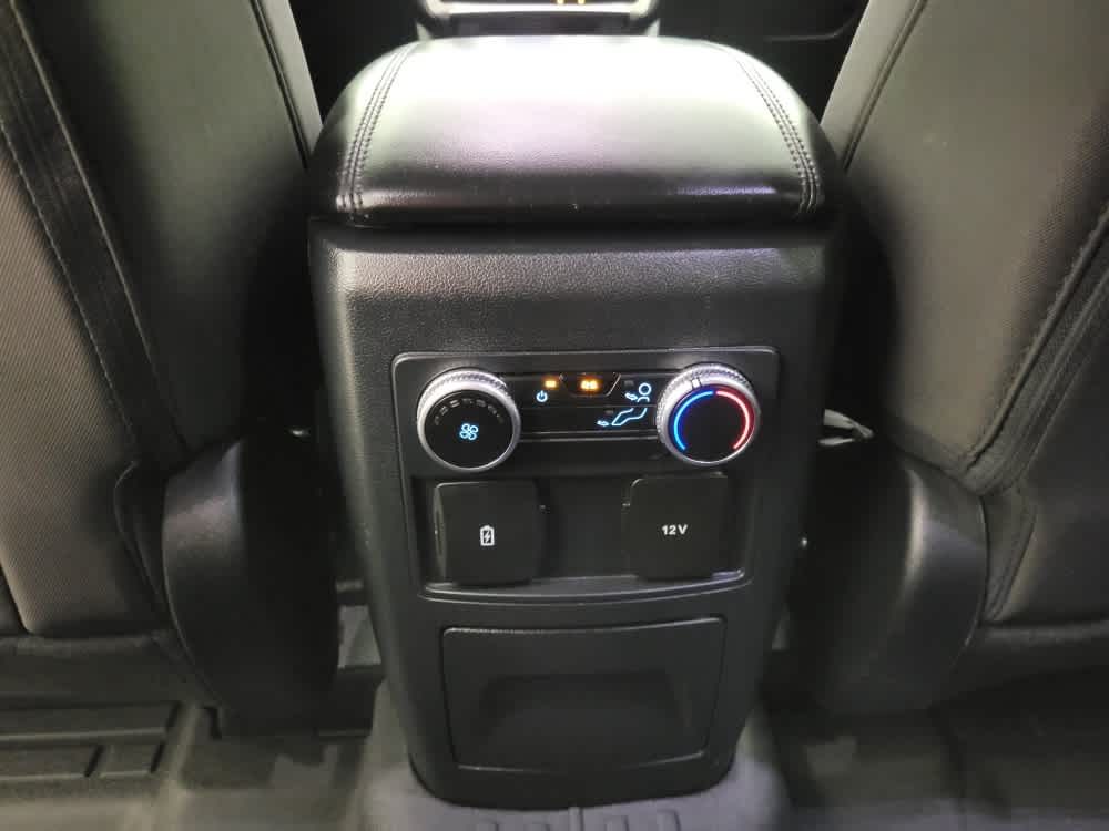 2022 Ford Explorer XLT photo 39