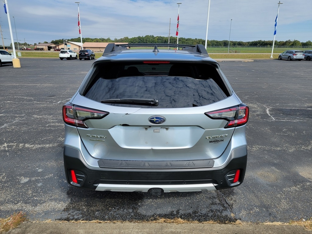 2020 Subaru Outback Limited photo 3
