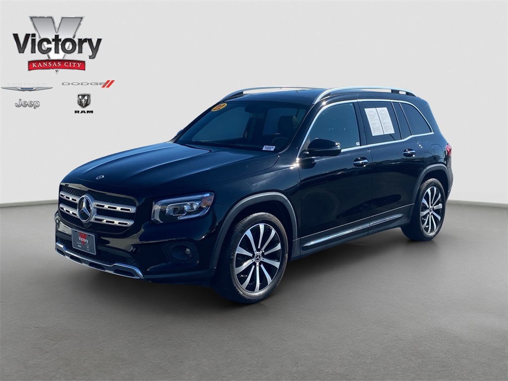 2022 Mercedes Benz GLB 250 photo 3