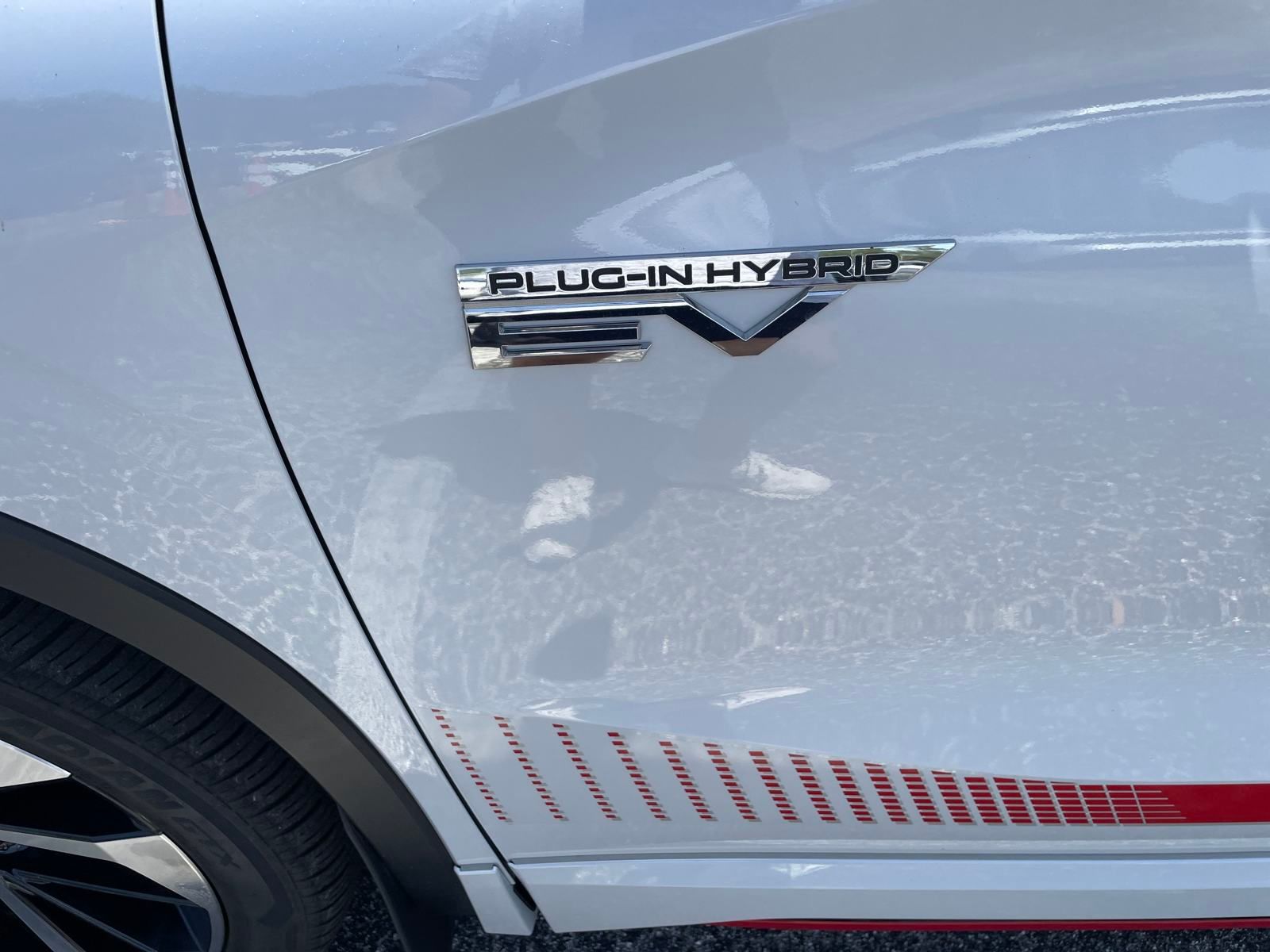 2024 Mitsubishi Outlander PHEV SE Ralliart photo 10