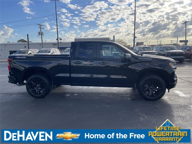 2026 Chevrolet Silverado 1500 RST photo 9