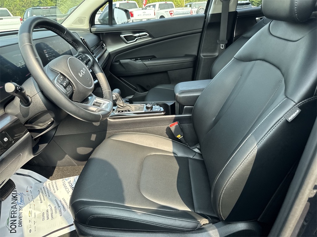 2024 Kia Sportage EX photo 17