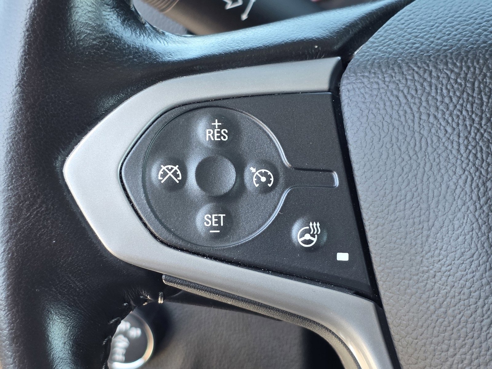 2022 Chevrolet Colorado ZR2 photo 33