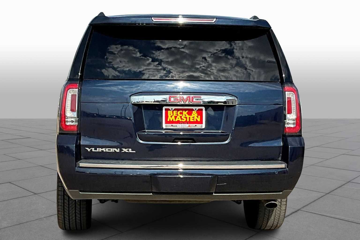 2020 Gmc Yukon XL Denali photo 4