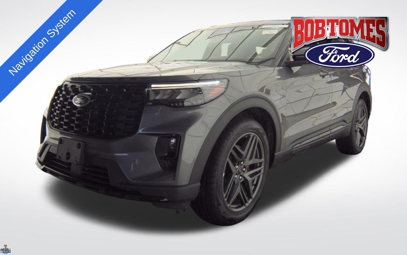 2025 Ford Explorer ST-LINE's photo