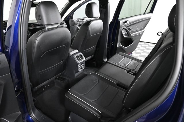 2022 Volkswagen Tiguan SEL Premium R-Line photo 14