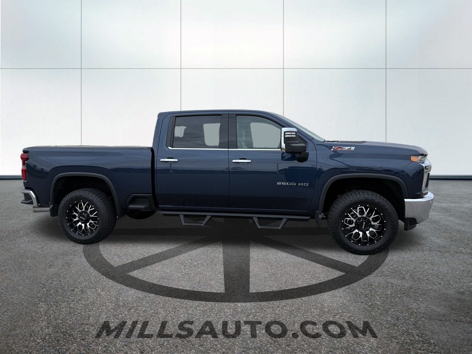 2020 Chevrolet Silverado 2500HD LTZ photo 2