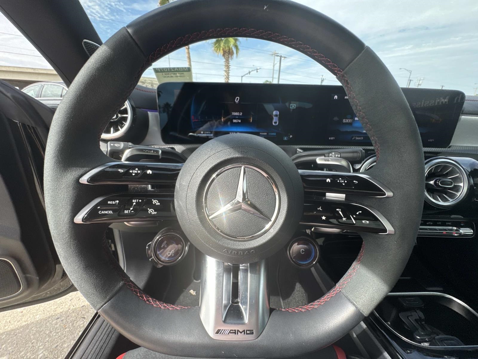 2025 Mercedes Benz CLA 35 AMG 4MATIC photo 18