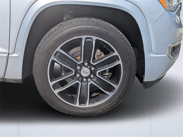 2017 Gmc Acadia Denali photo 10