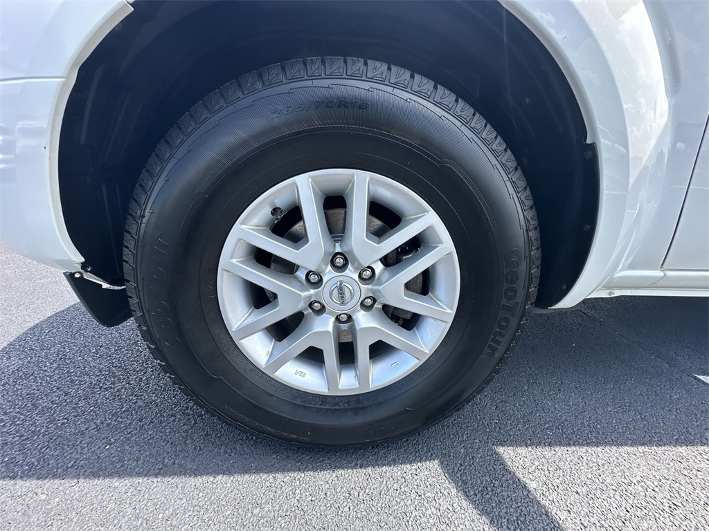 2021 Nissan Frontier SV photo 10
