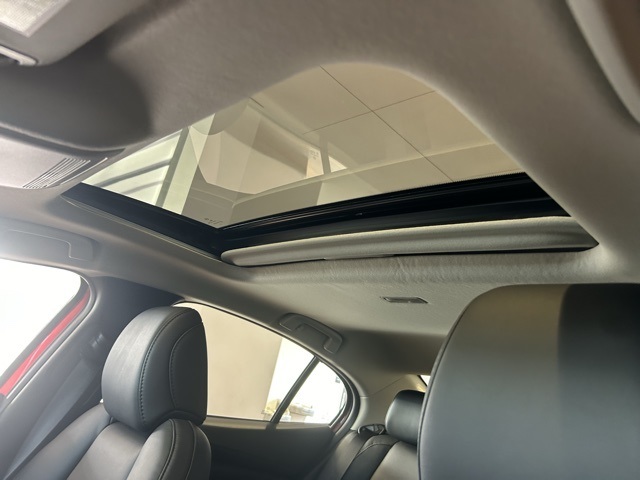 2025 Mazda Mazda3 2.5 s Preferred photo 14