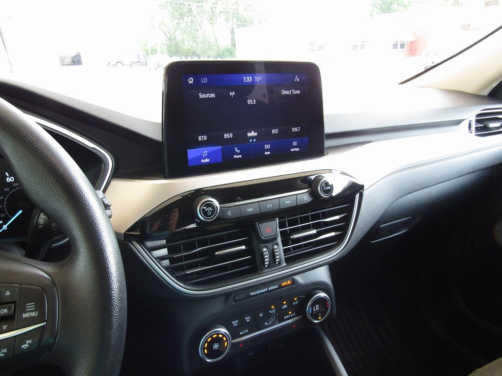 2020 Ford Escape SE photo 23