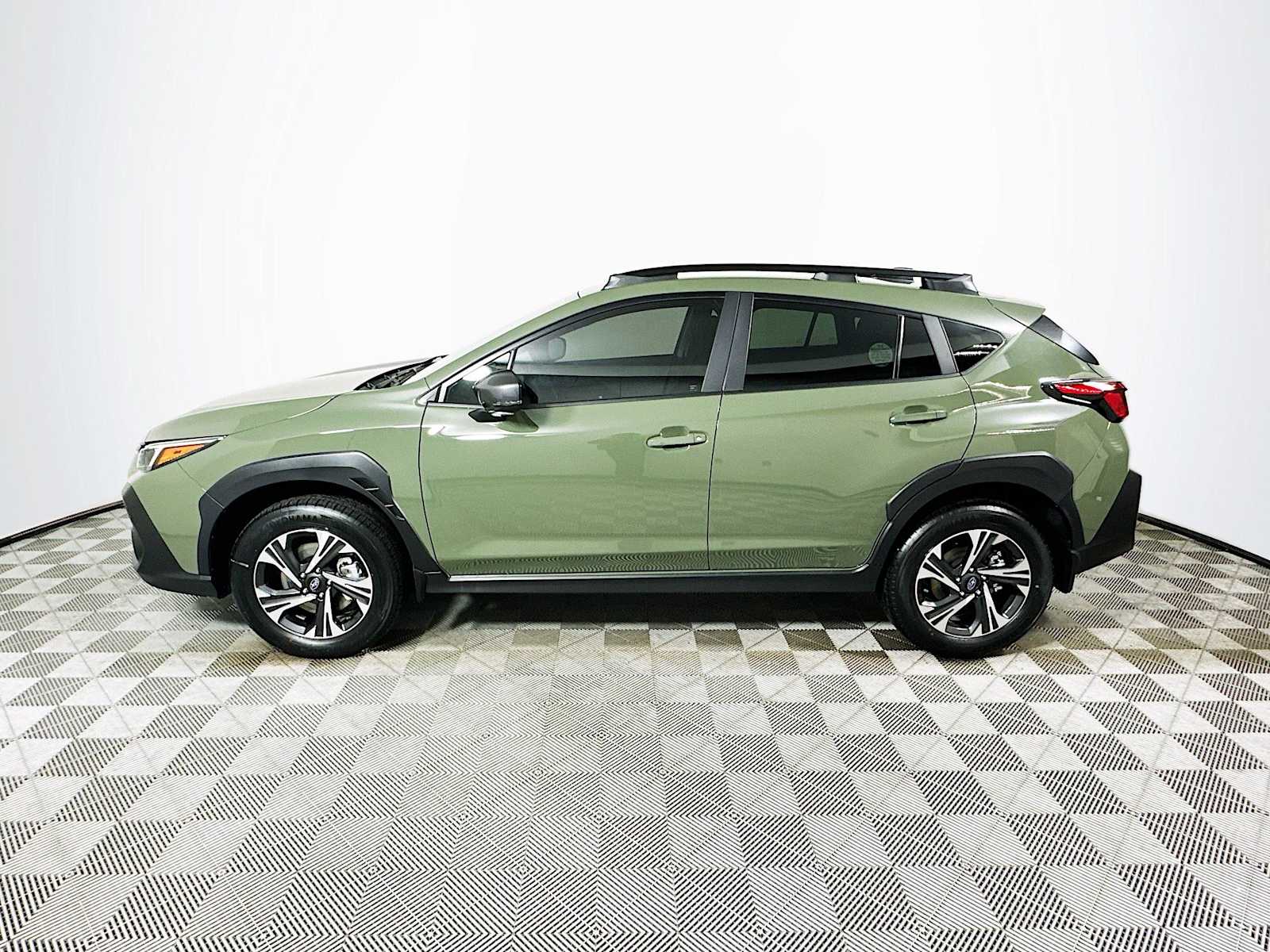 2026 Subaru Crosstrek Premium photo 4
