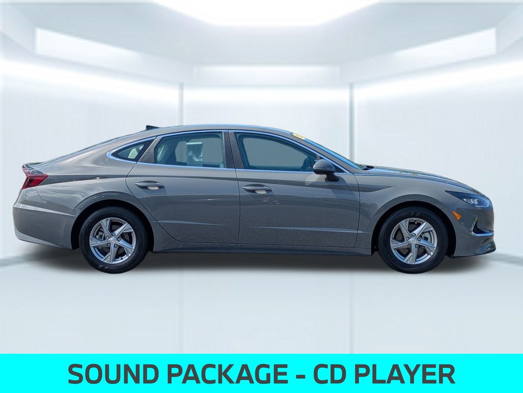 2022 Hyundai Sonata SE photo 4