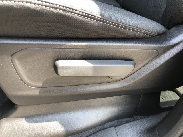2026 Ram 1500 Tradesman photo 9