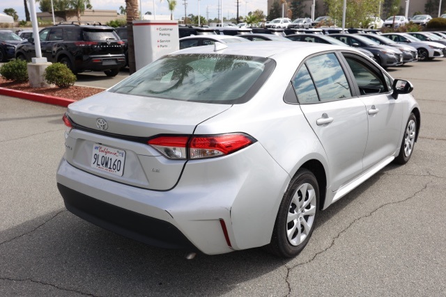 2024 Toyota Corolla LE photo 2