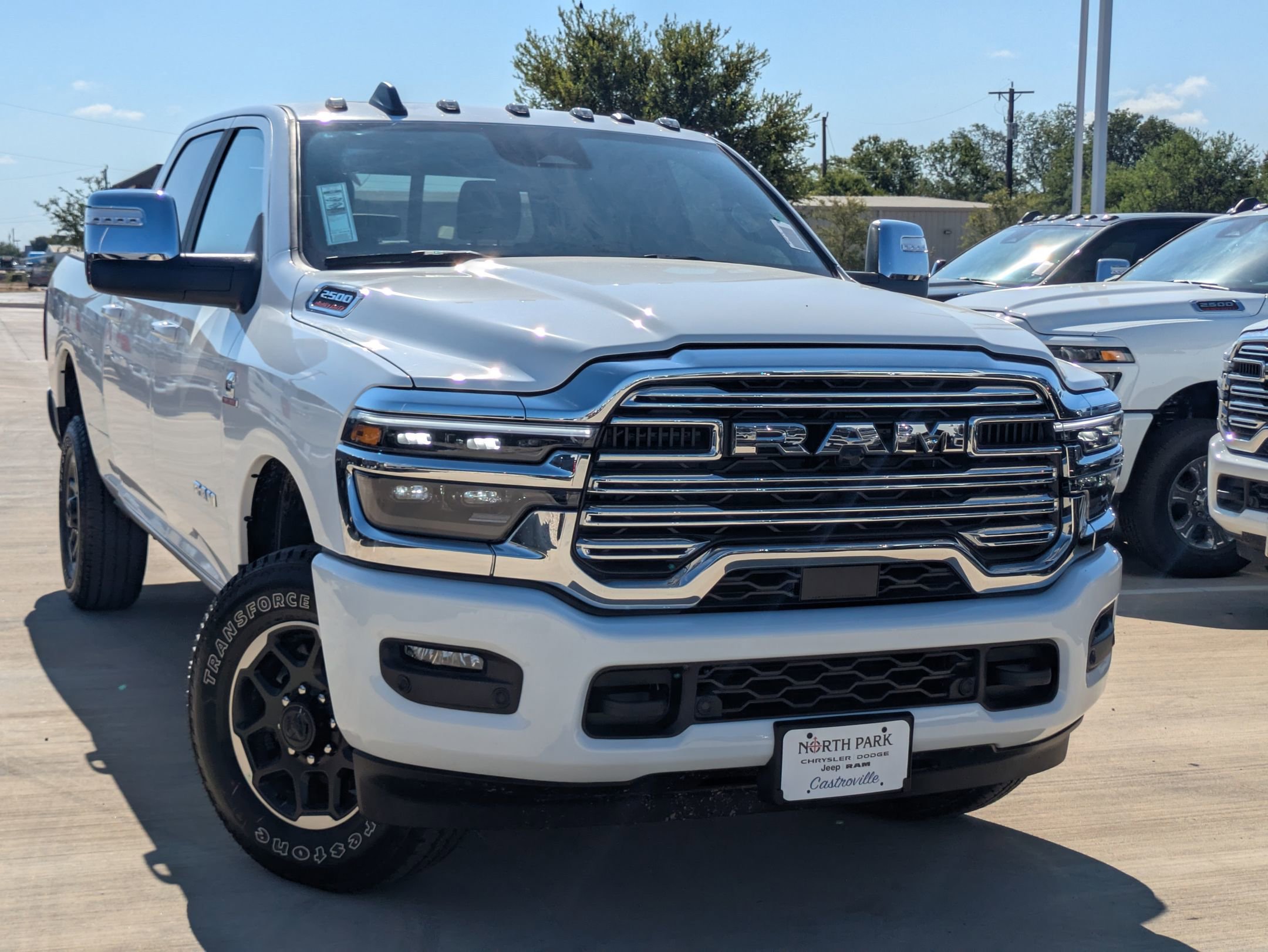 2026 Ram 2500 Laramie photo 2