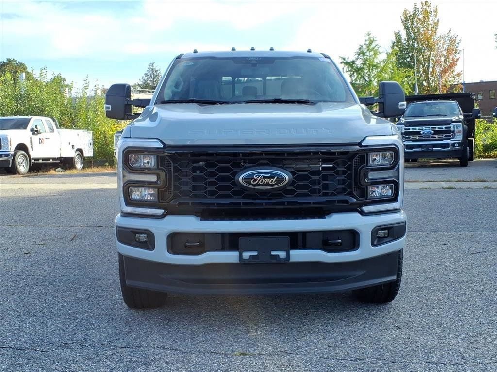 2026 Ford F-350 XLT photo 24