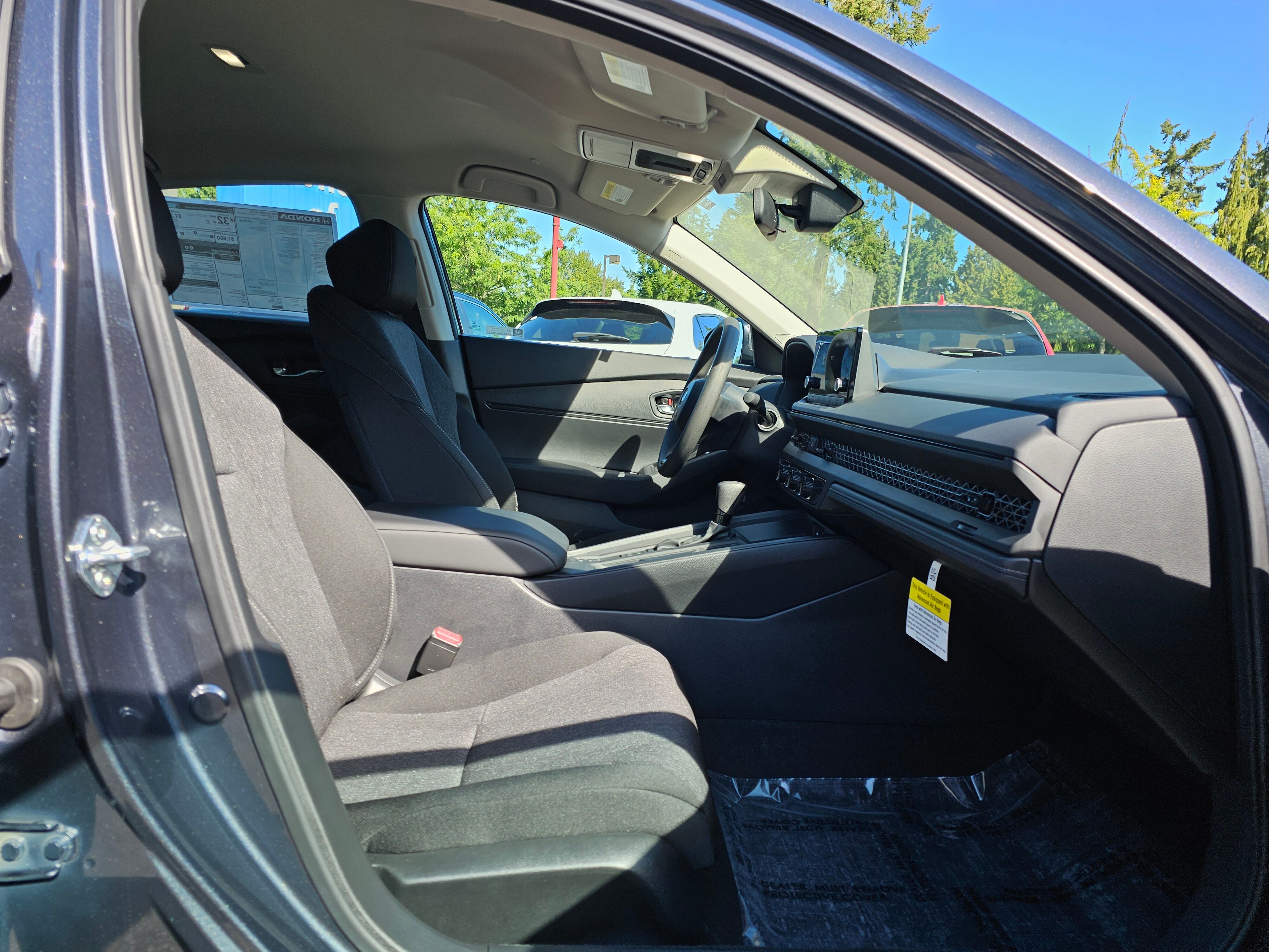 2025 Honda Accord LX photo 2