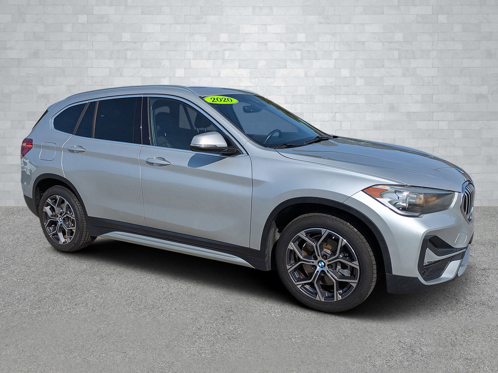 2020 BMW X1 28i