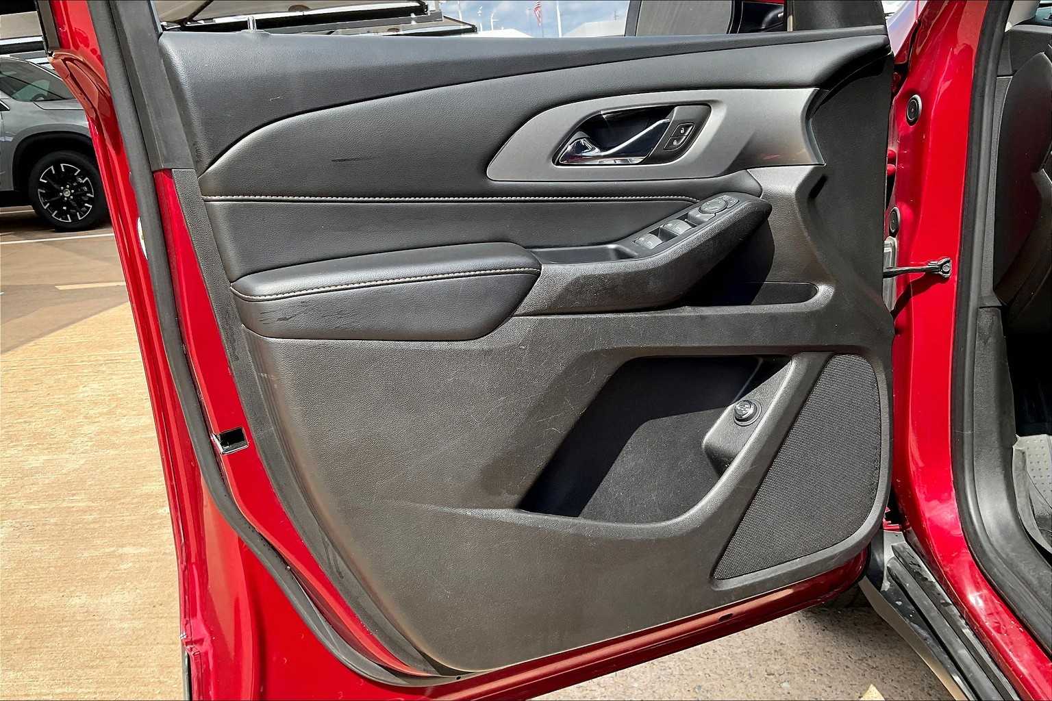 2021 Chevrolet Traverse Cloth photo 18