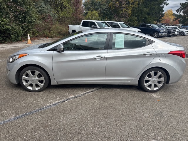 Used 2013 Hyundai Elantra Limited with VIN KMHDH4AE2DU619415 for sale in Cranberry Township, PA