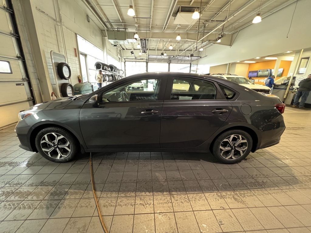 2021 Kia Forte LXS photo 4