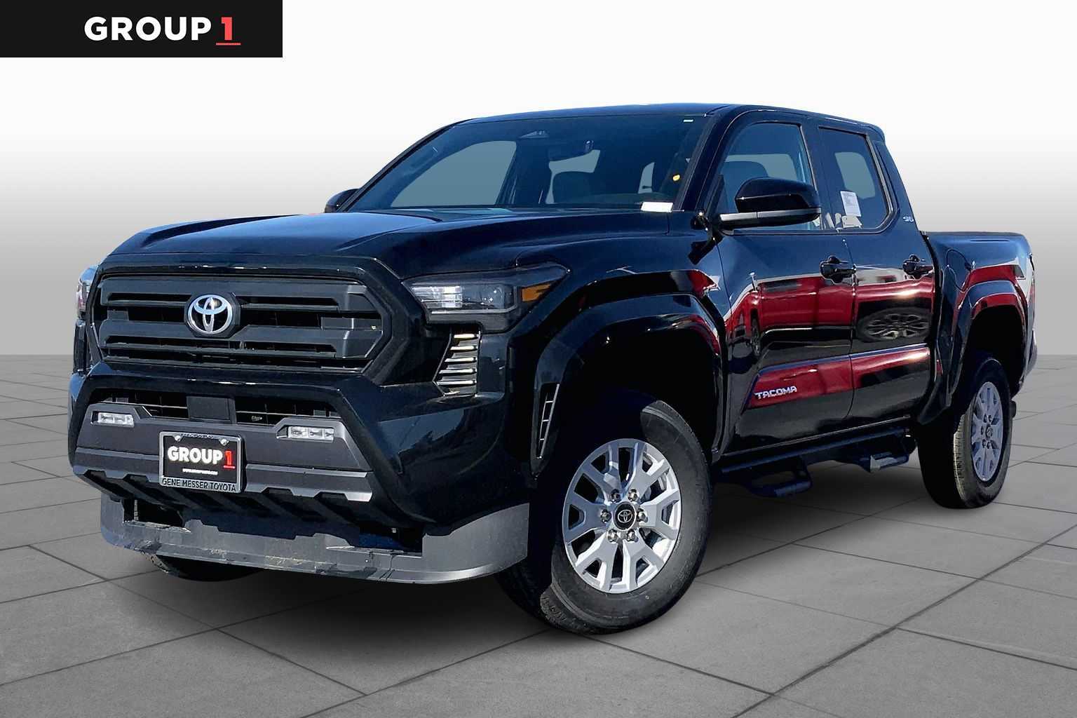 2025 Toyota Tacoma SR5's photo
