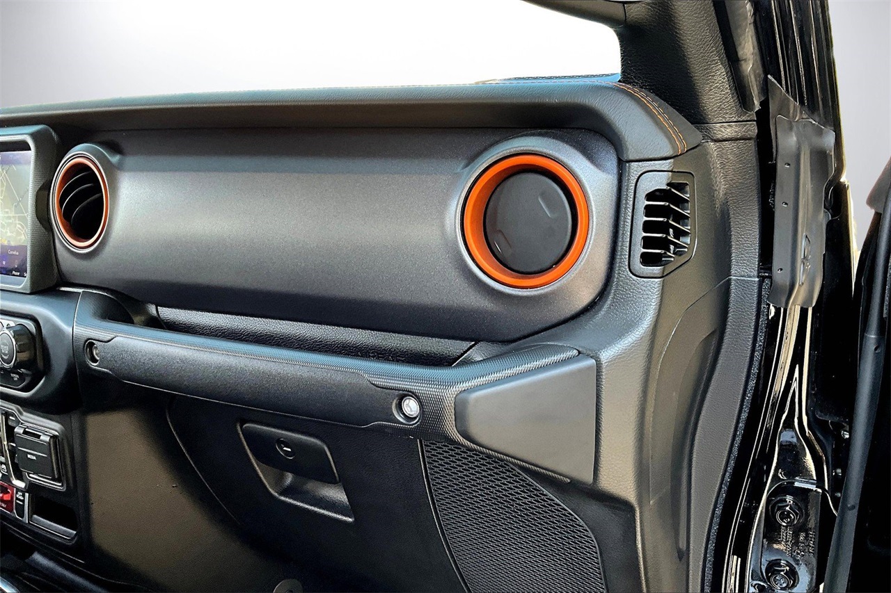 2023 Jeep Gladiator Mojave photo 18