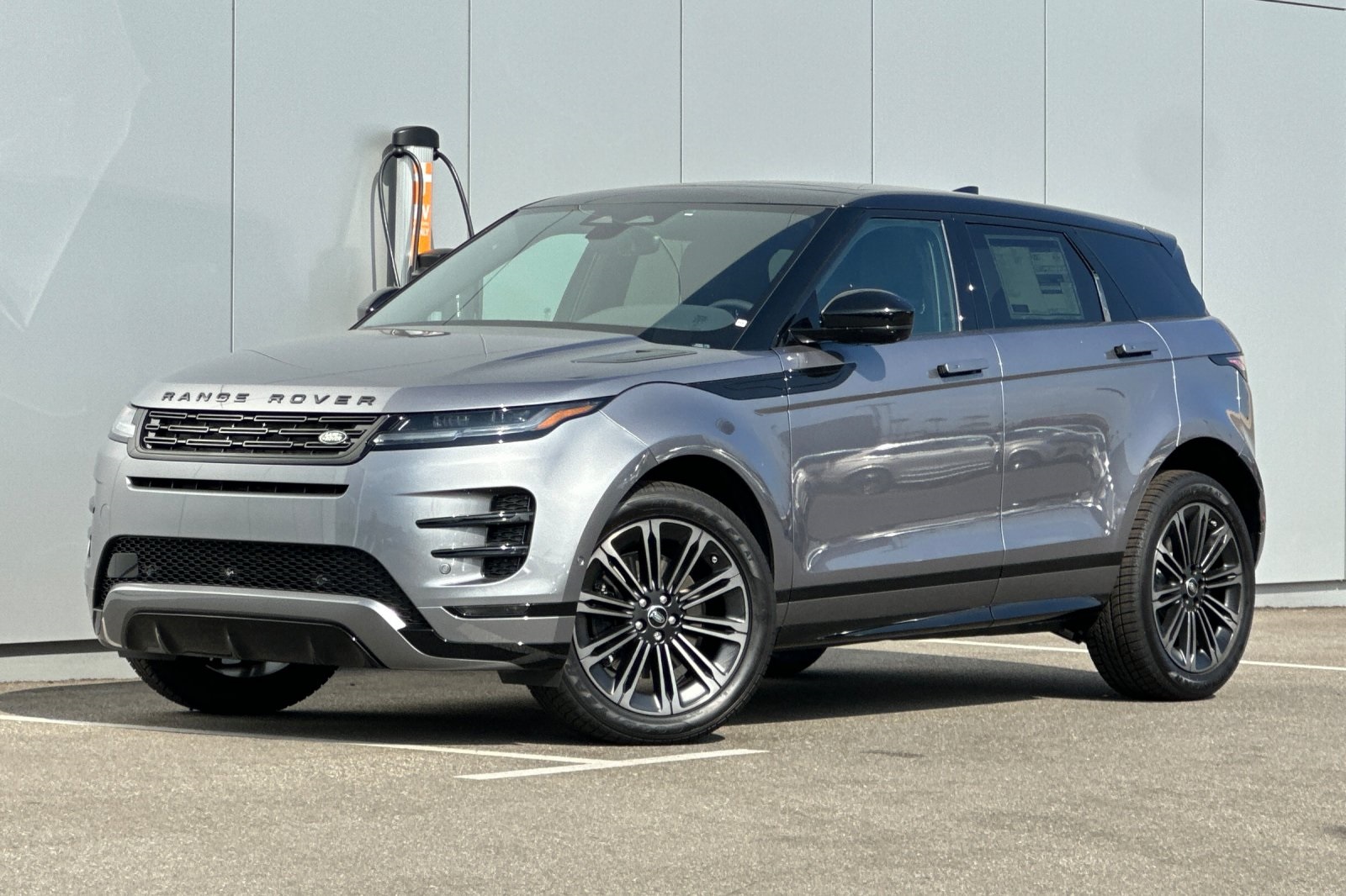 2026 Land Rover Range Rover Evoque