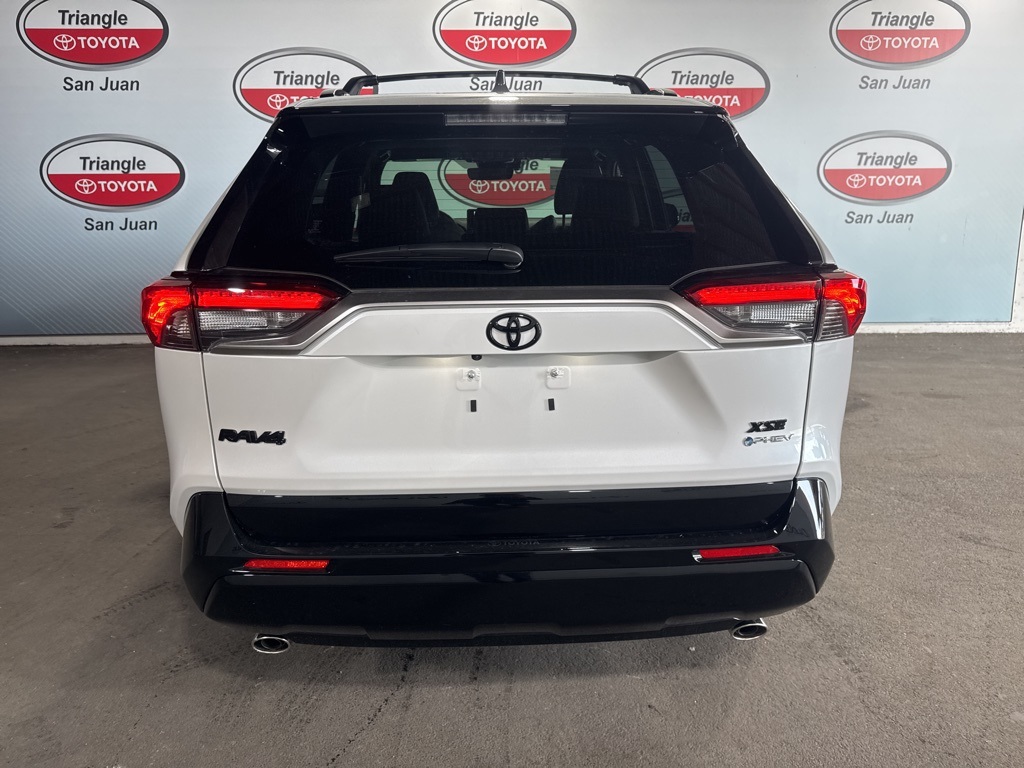 2025 Toyota RAV4 Hybrid XSE photo 5