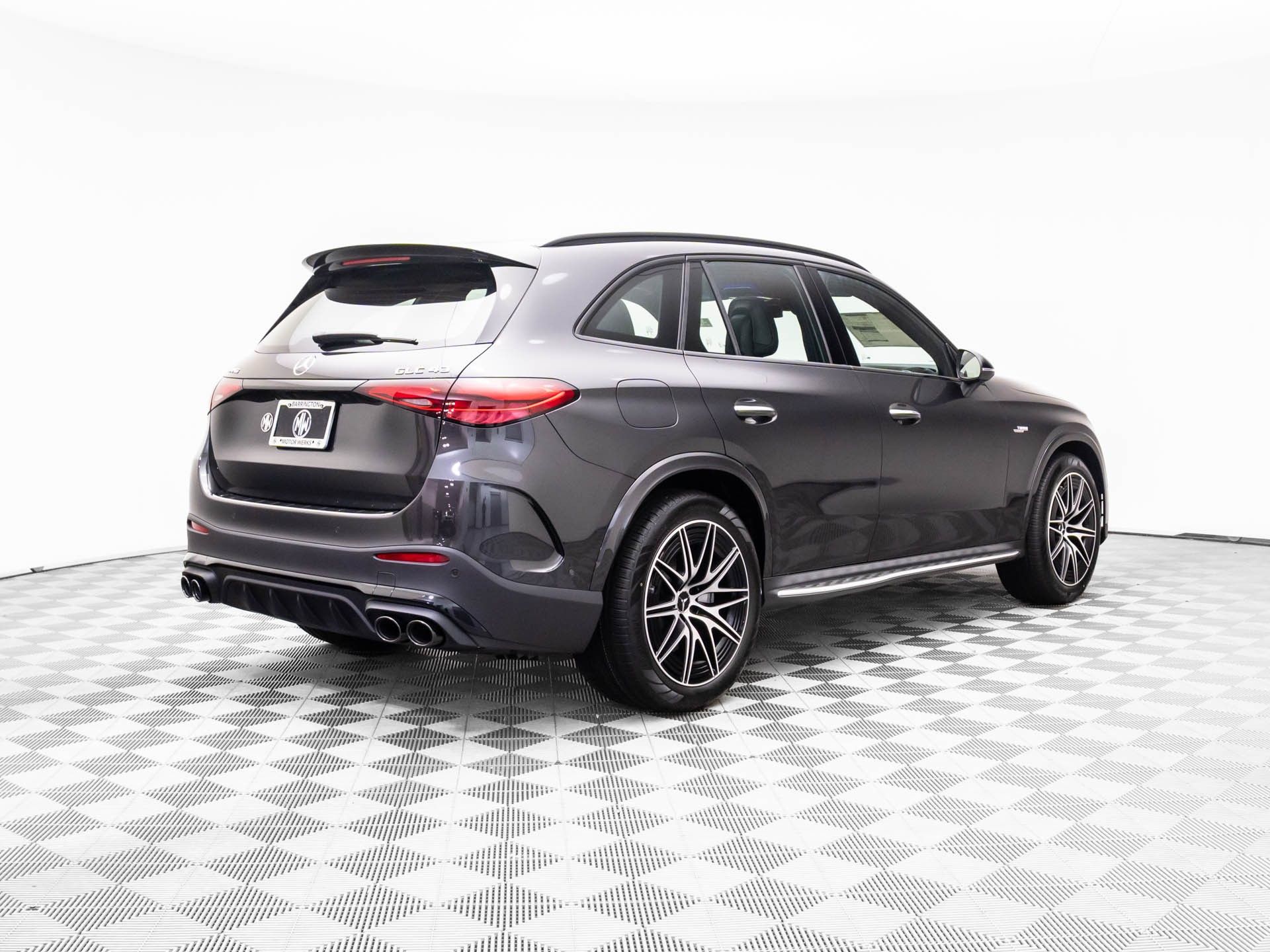 2026 Mercedes Benz GLC 43 AMG 4MATIC photo 4