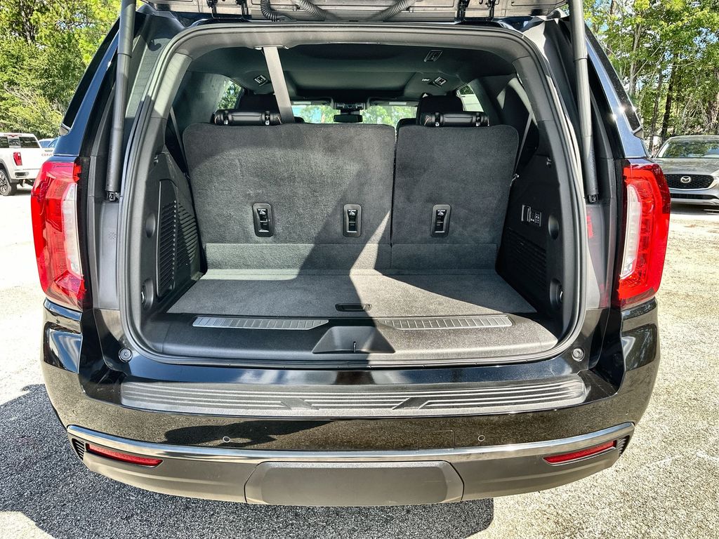 2024 Gmc Yukon AT4 photo 26
