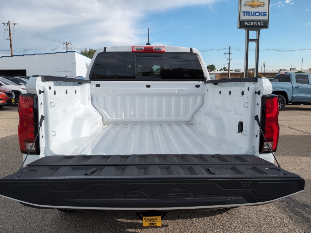 2025 Chevrolet Colorado Z71 photo 8