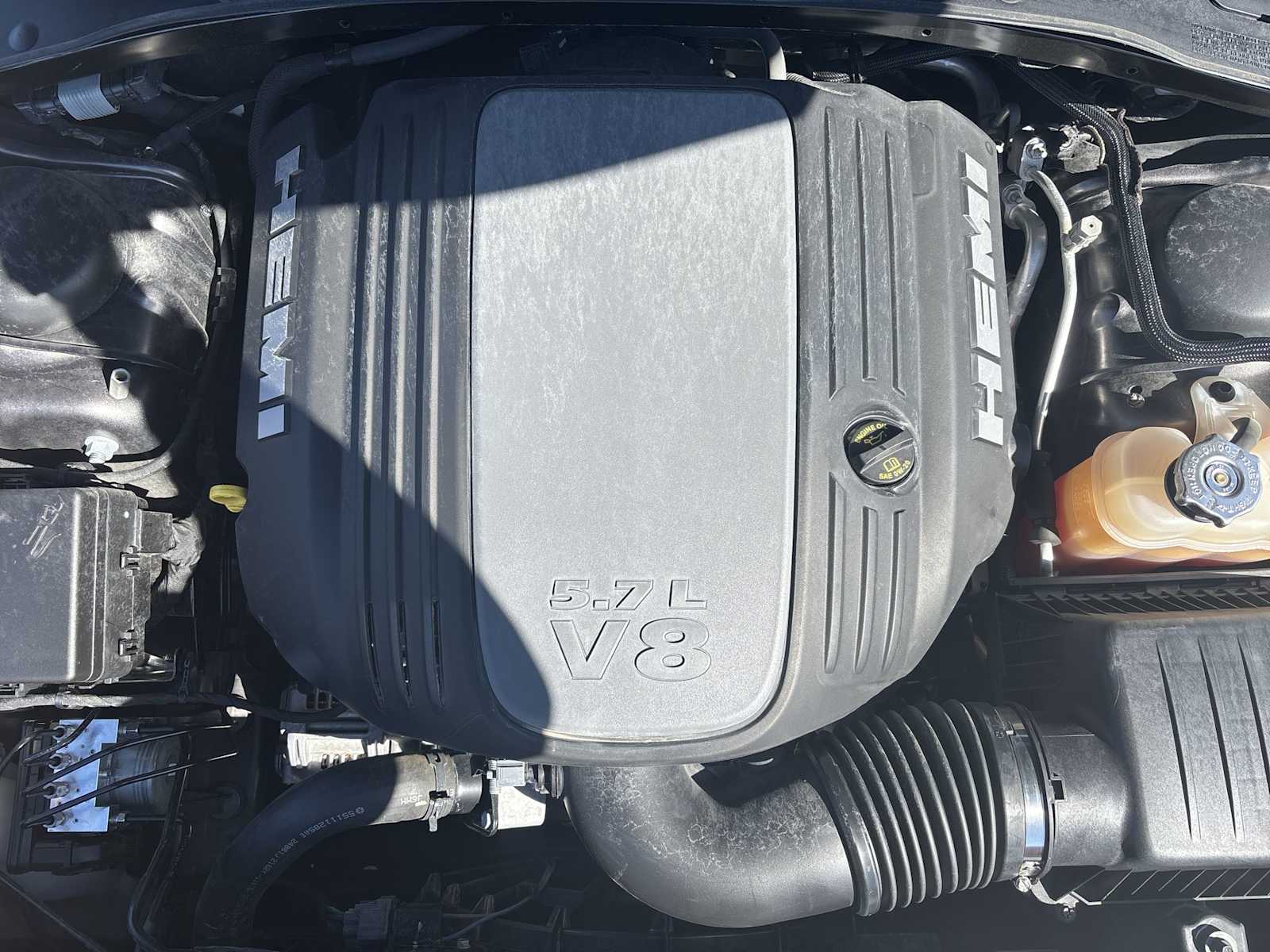 2022 Dodge Charger R/T photo 12
