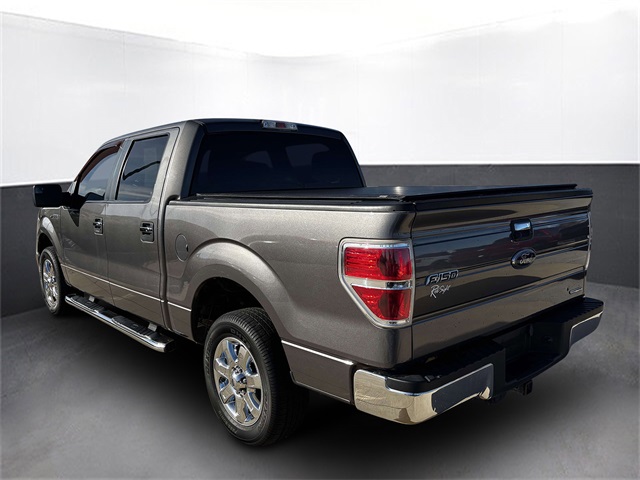 2014 Ford F-150 XLT photo 2