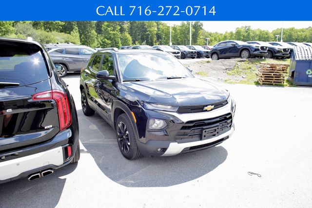 2023 Chevrolet Trailblazer LT photo 3