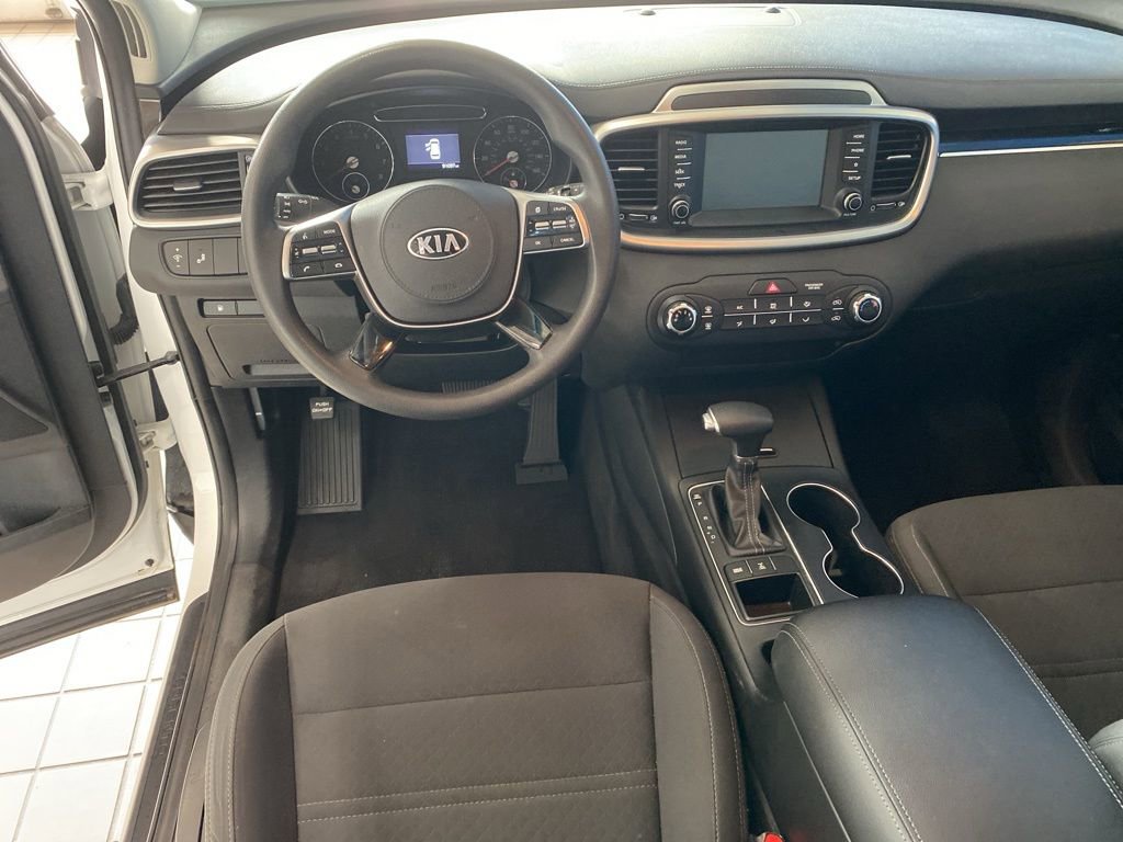 2019 Kia Sorento LX photo 4
