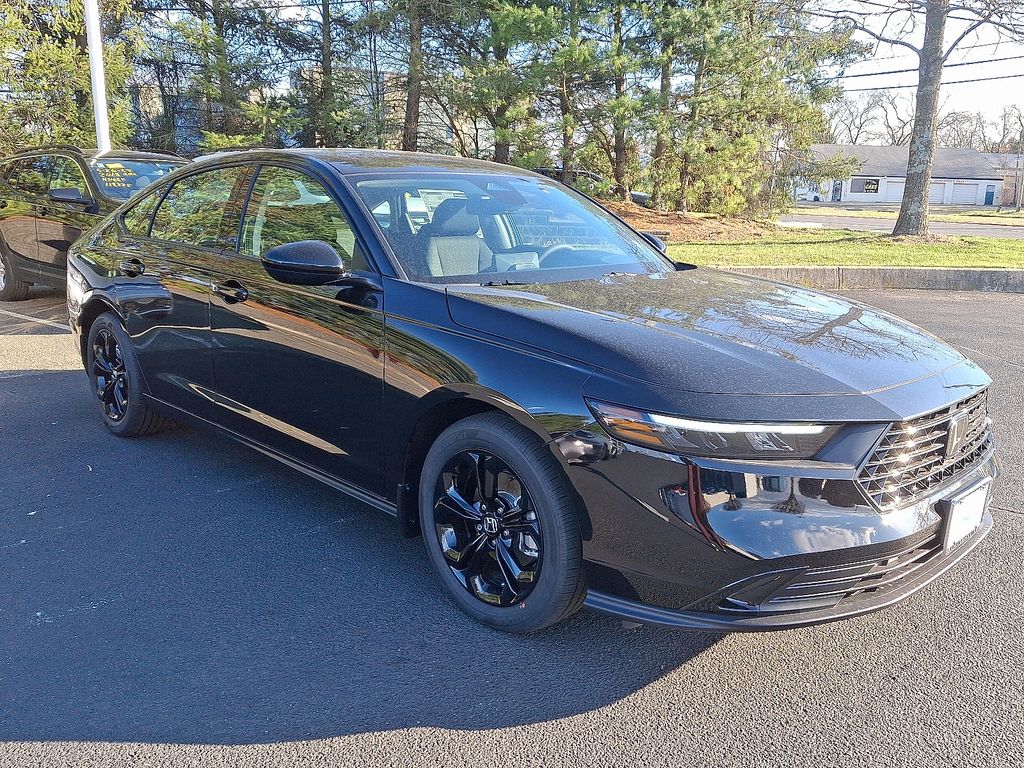 2025 Honda Accord 1.5T SE photo 2