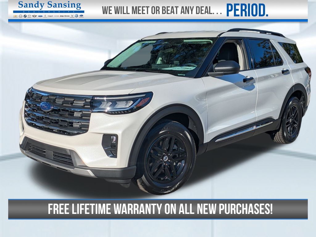 2025 Ford Explorer Active's photo