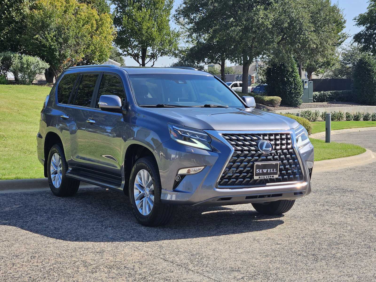 2021 Lexus GX 460 Premium photo 2